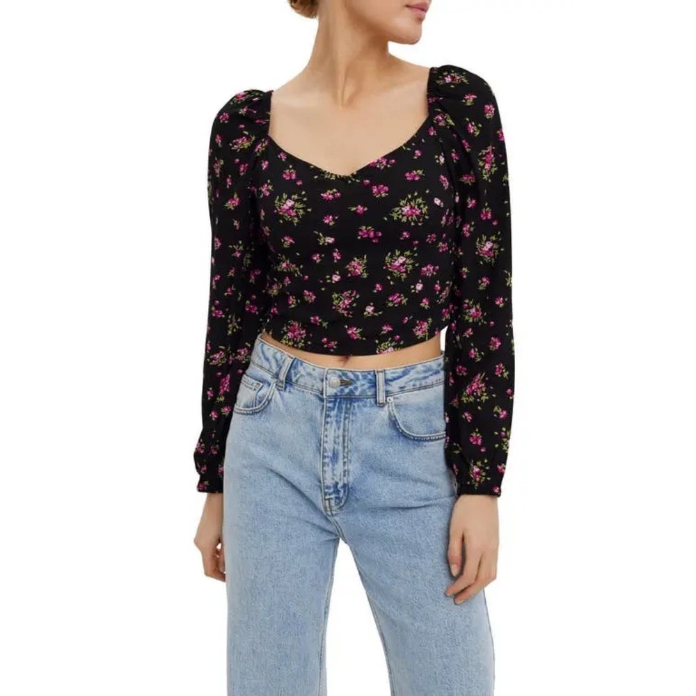 VERO MODA Anna Long Sleeve Crop Top in Black Aop Daisy Size XL